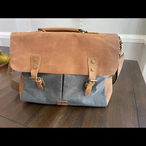 Woven canvas messenger bag